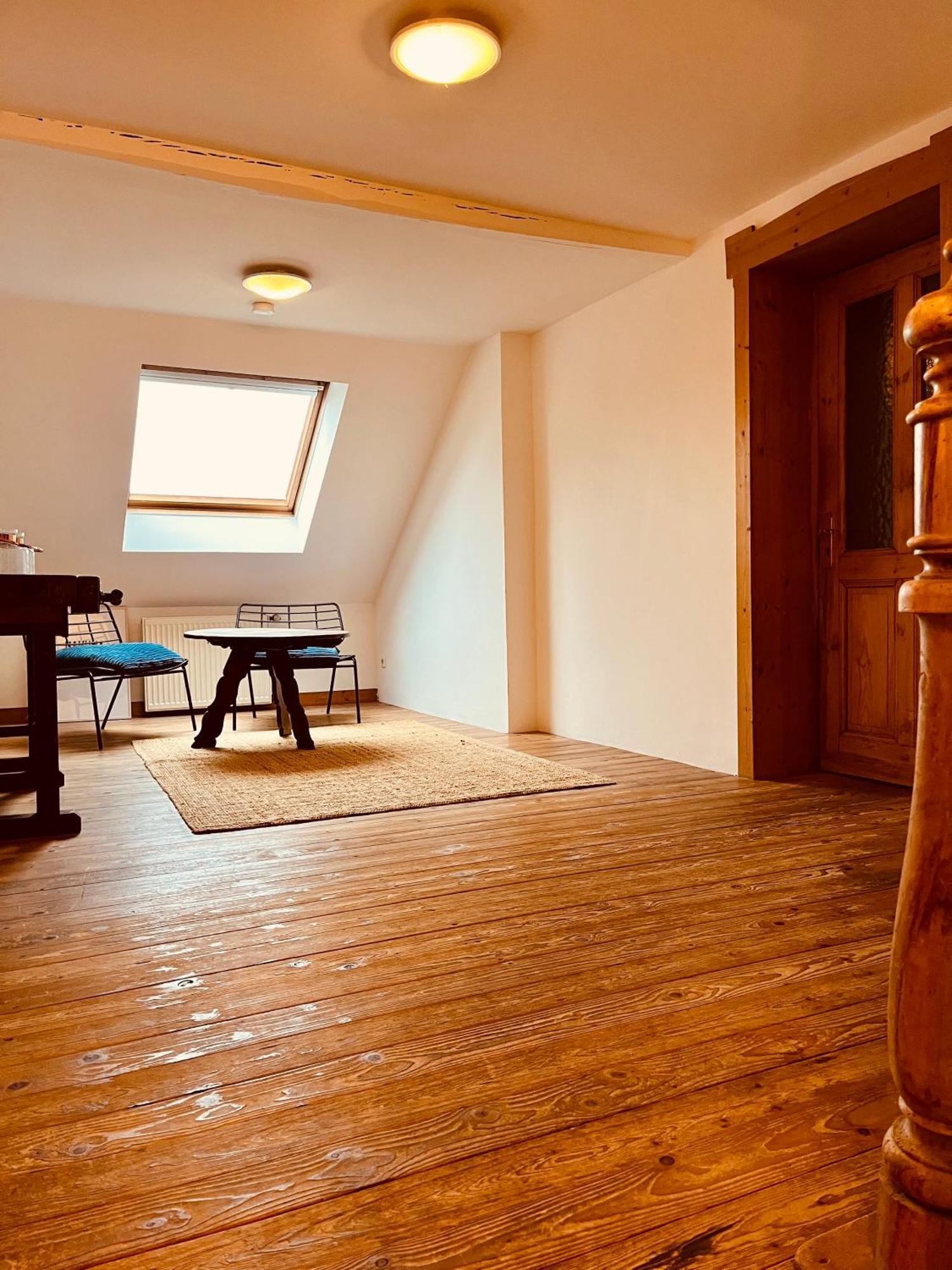 B E D & A G E D E S I G N -Extra Large- Wunderschoene Komplette Wohnung Mit Viel Platz & 4 Schlafzimmer B E D & A G E D E S I G N -Small- Wunderschoenes Zimmer Mit Bad Rechnungserstellung Fuer Geschaeftsreisende & Firmen Hünxe Dış mekan fotoğraf