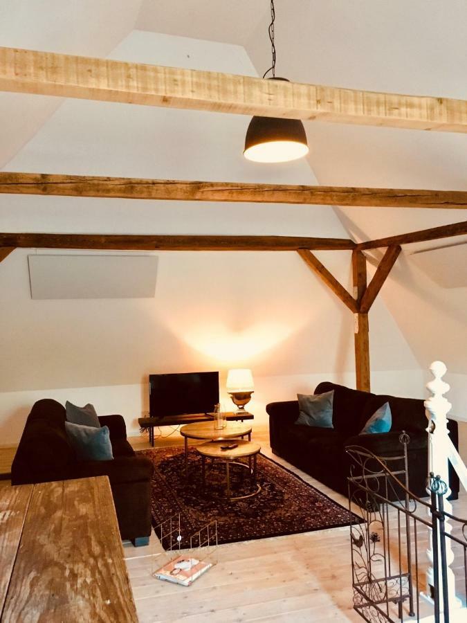 B E D & A G E D E S I G N -Extra Large- Wunderschoene Komplette Wohnung Mit Viel Platz & 4 Schlafzimmer B E D & A G E D E S I G N -Small- Wunderschoenes Zimmer Mit Bad Rechnungserstellung Fuer Geschaeftsreisende & Firmen Hünxe Dış mekan fotoğraf